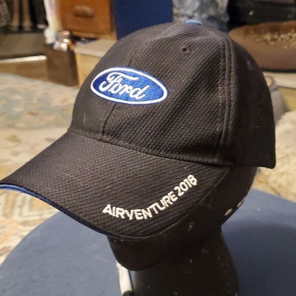 Ford EAA Oshkosh Hat Cap Air Venture 2018 Official Ford Merchandise Baseball Hat - Picture 1 of 8